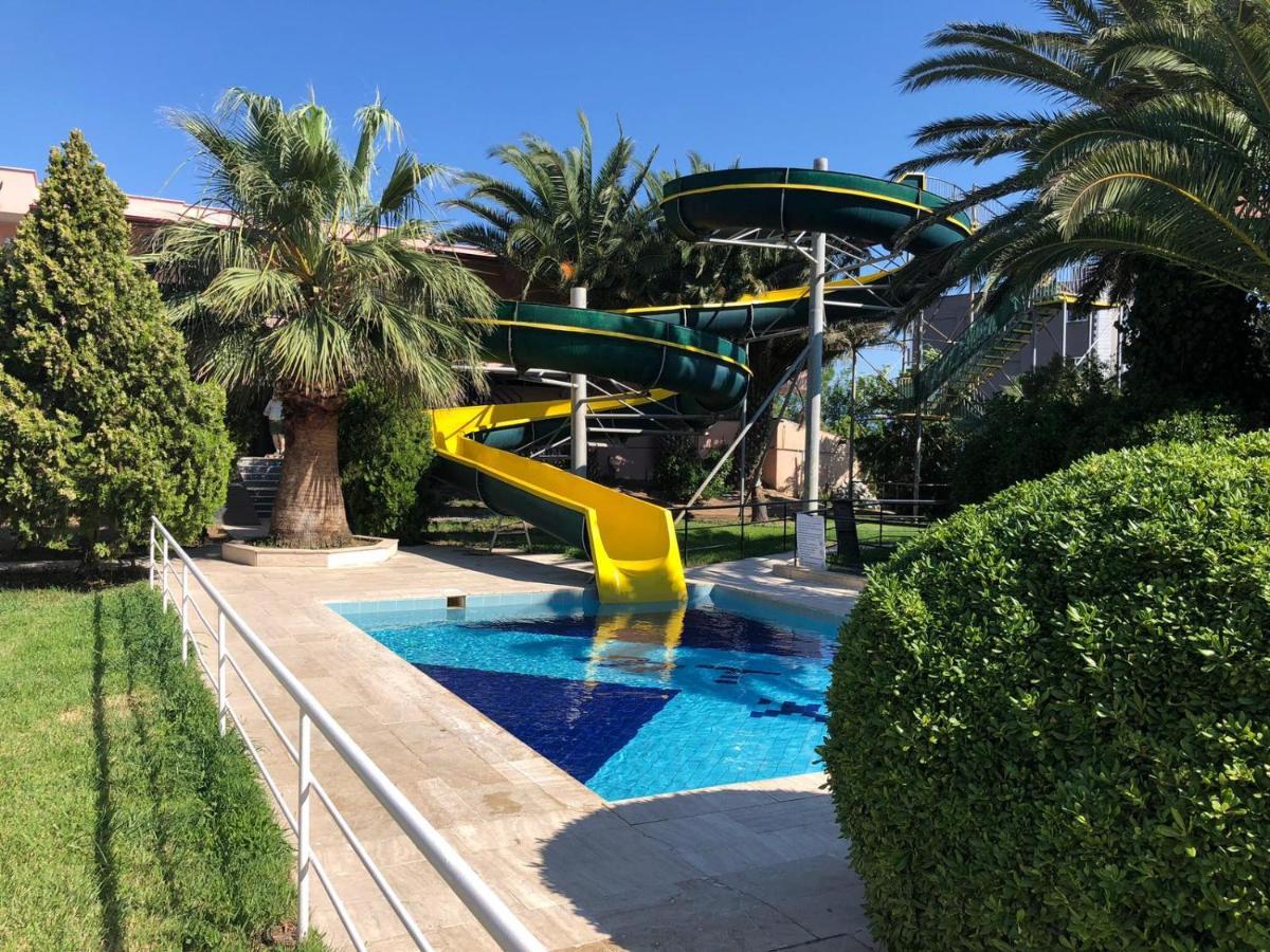 Afytos Oeren Park Mtk Hotel ภายนอก รูปภาพ