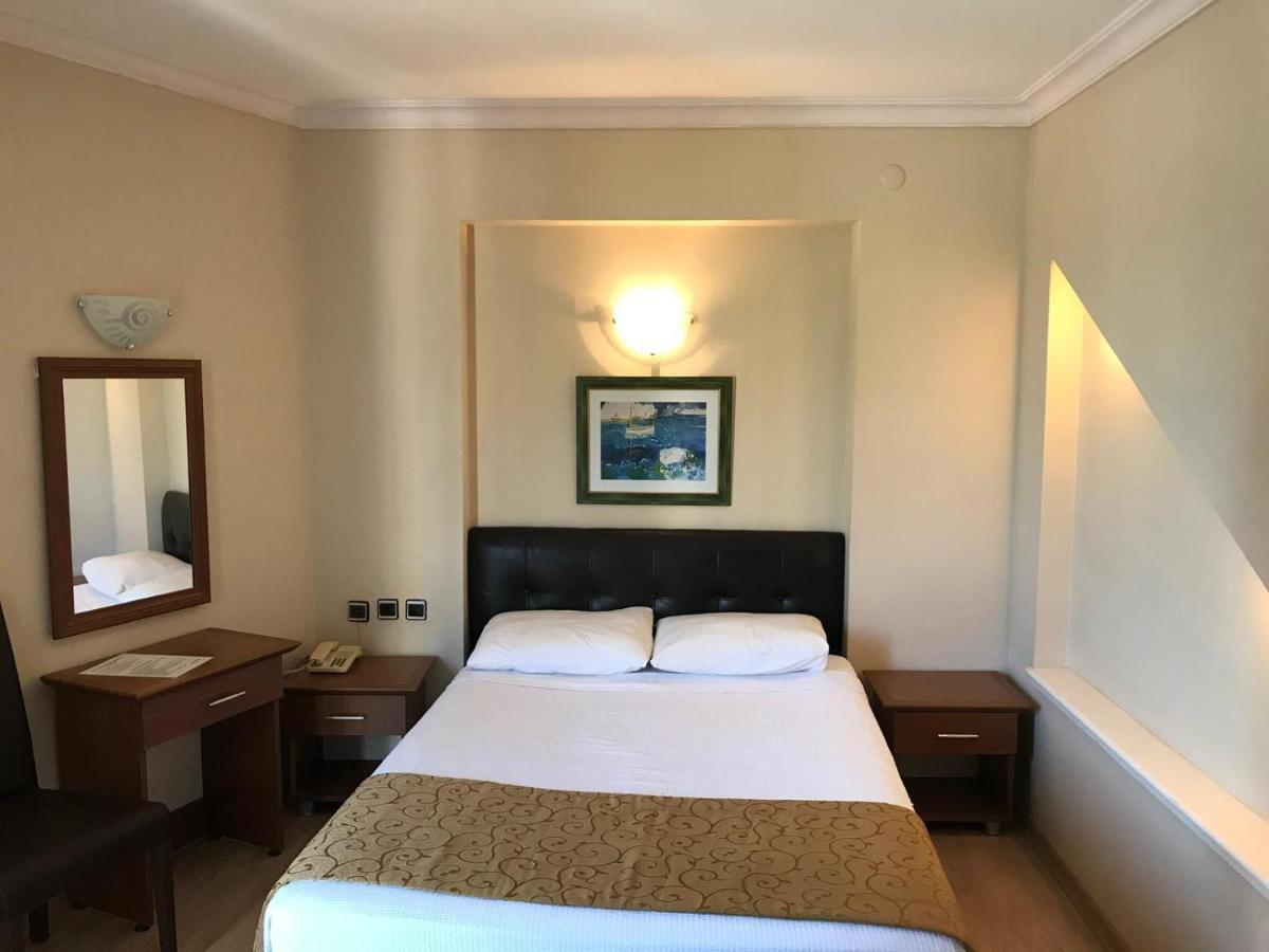 Afytos Oeren Park Mtk Hotel ภายนอก รูปภาพ