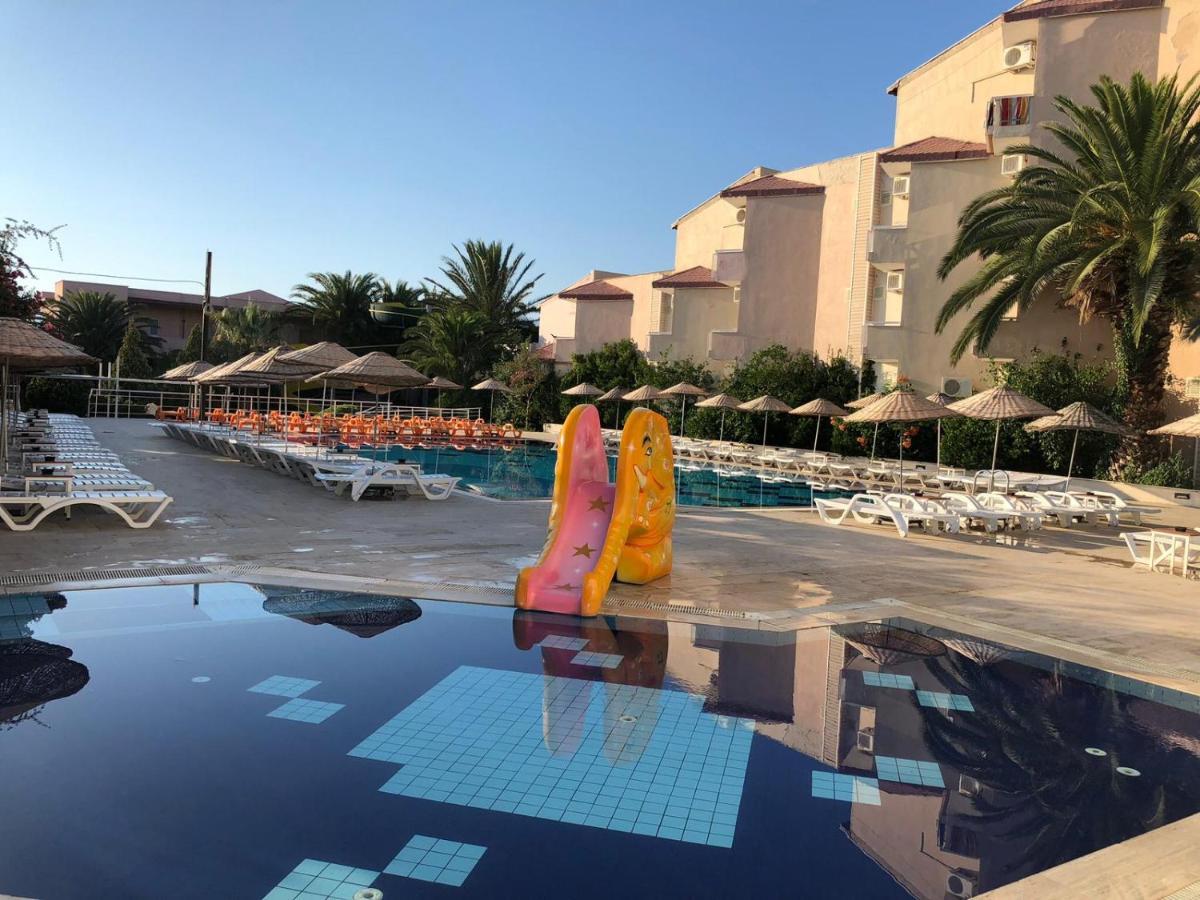 Afytos Oeren Park Mtk Hotel ภายนอก รูปภาพ