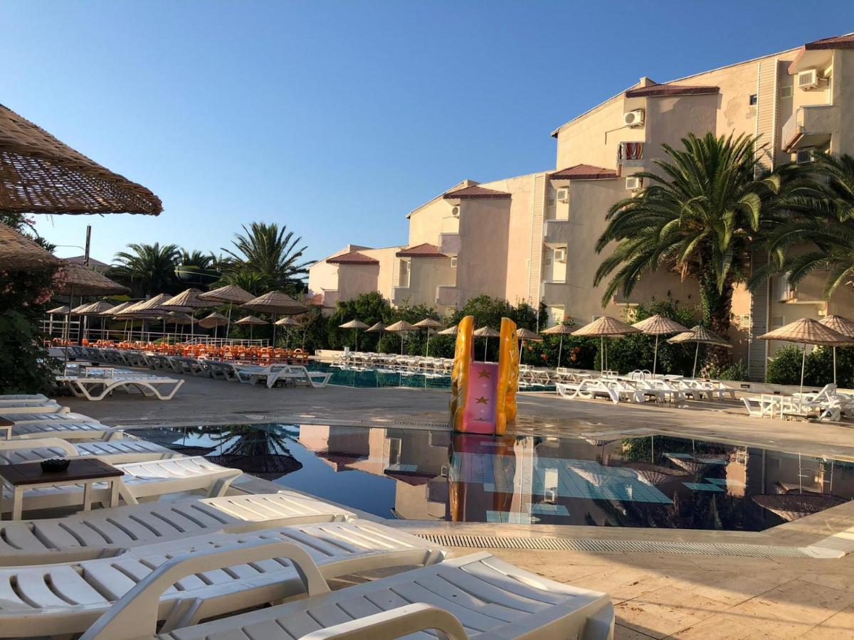 Afytos Oeren Park Mtk Hotel ภายนอก รูปภาพ