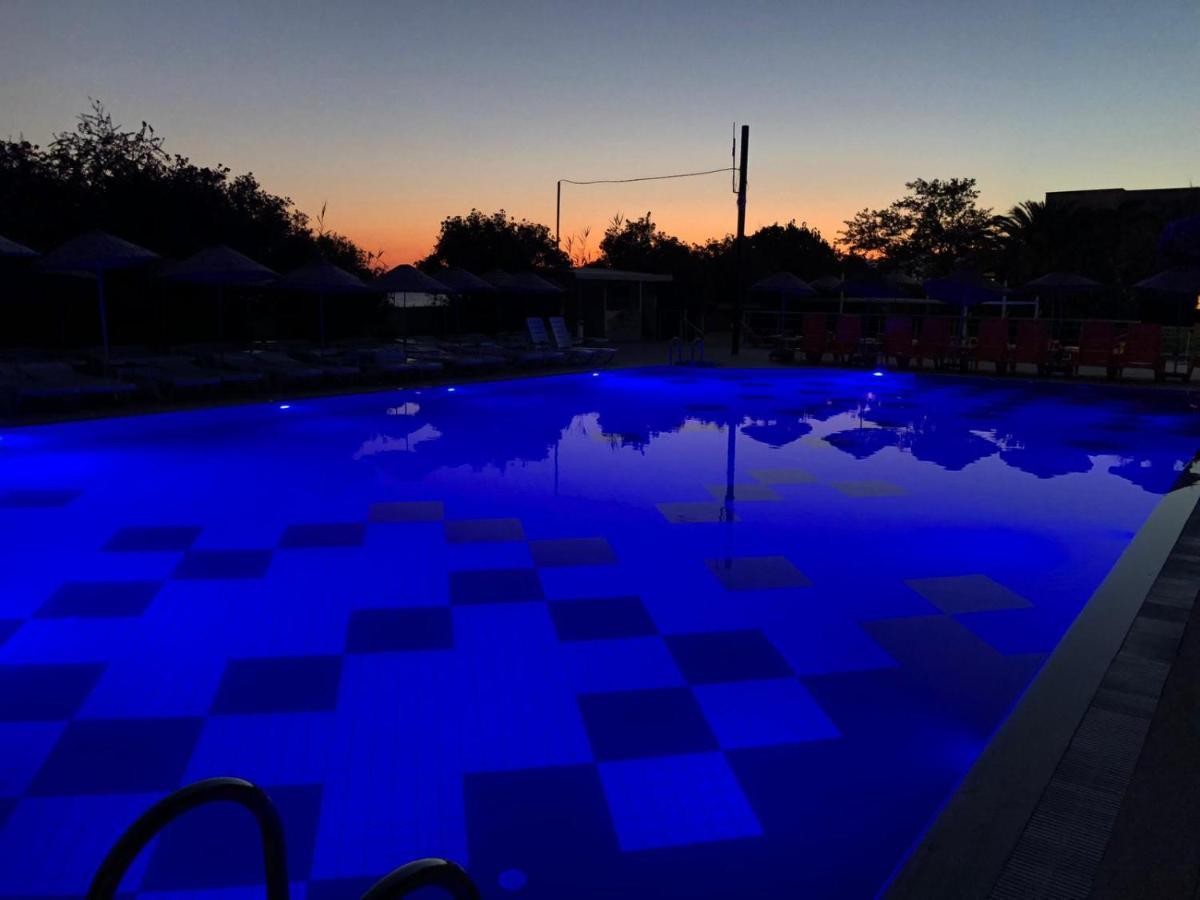 Afytos Oeren Park Mtk Hotel ภายนอก รูปภาพ