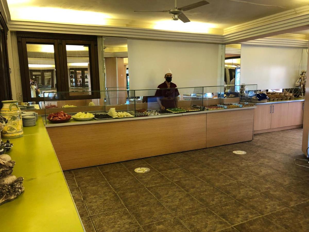 Afytos Oeren Park Mtk Hotel ภายนอก รูปภาพ